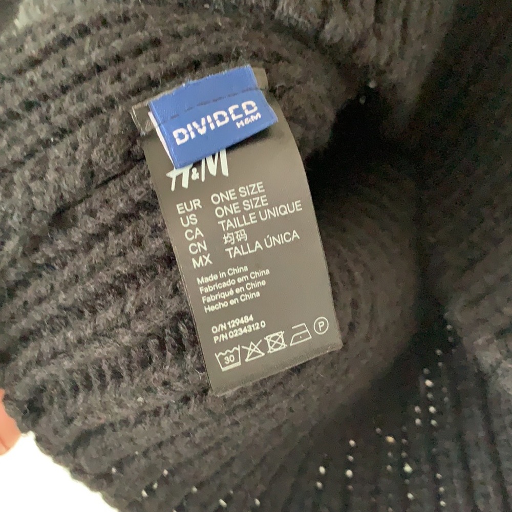 H&M - Picture 2 of 4